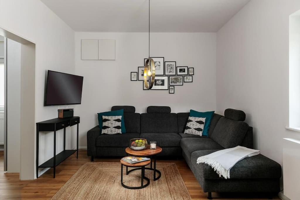 Charmantes Townhaus Mit Garten, W-Lan & Netflix Potsdam Extérieur photo